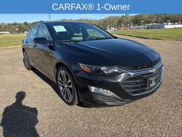 Used 2025 Chevrolet Malibu LT image 2