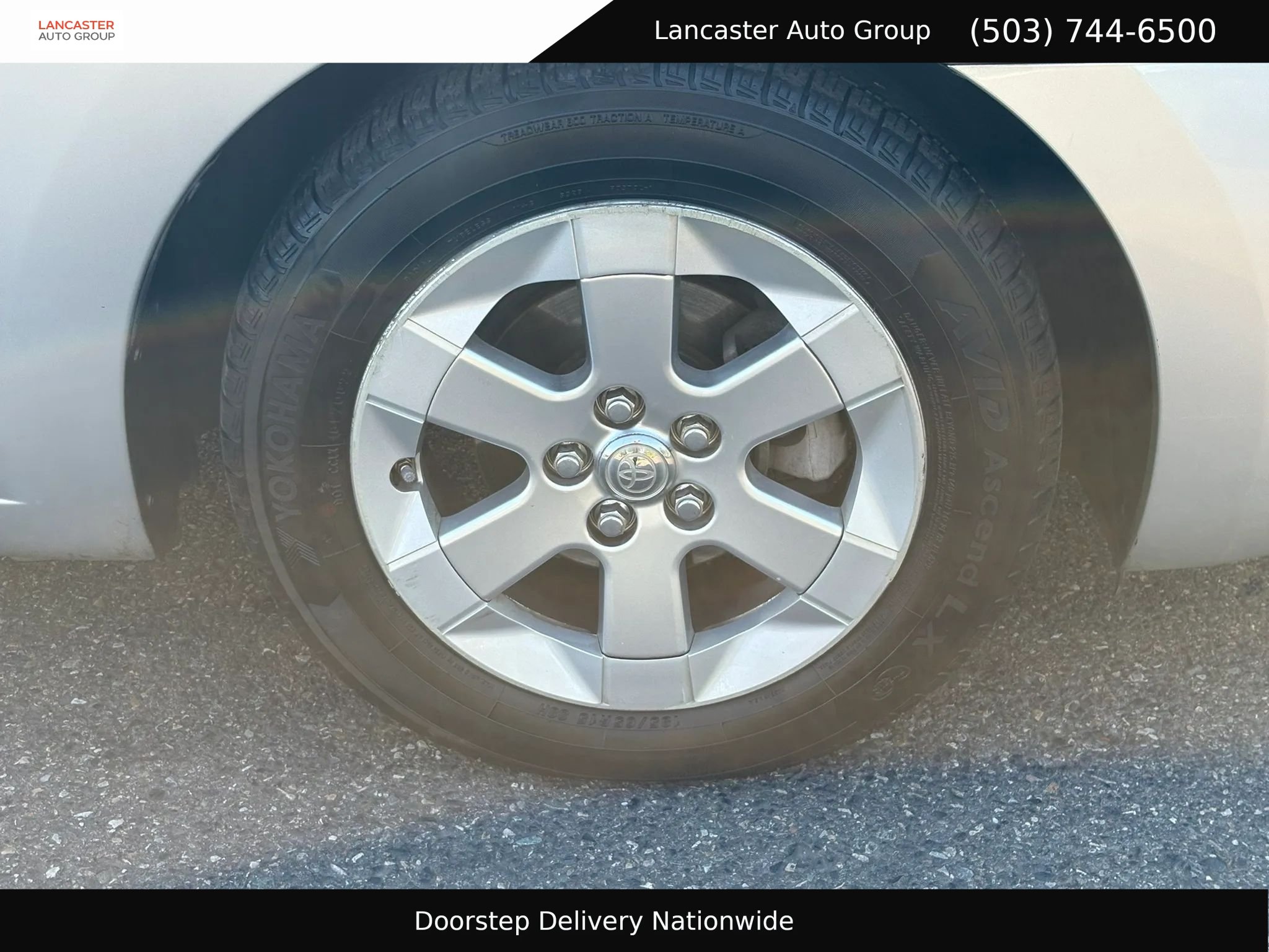 Used 2009 Toyota Prius w/ Pkg 6 FWD image 26