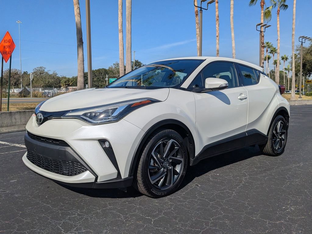 Used 2020 Toyota C-HR Limited image 8