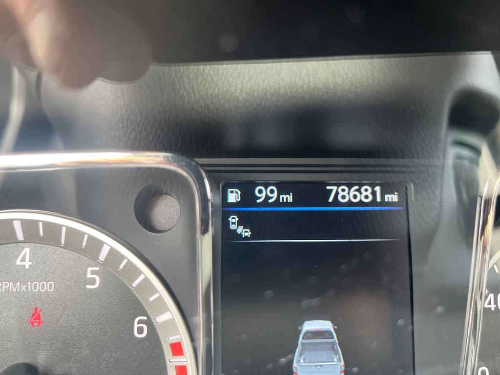 Used 2019 Nissan Titan PRO-4X AWD/4WD image 18