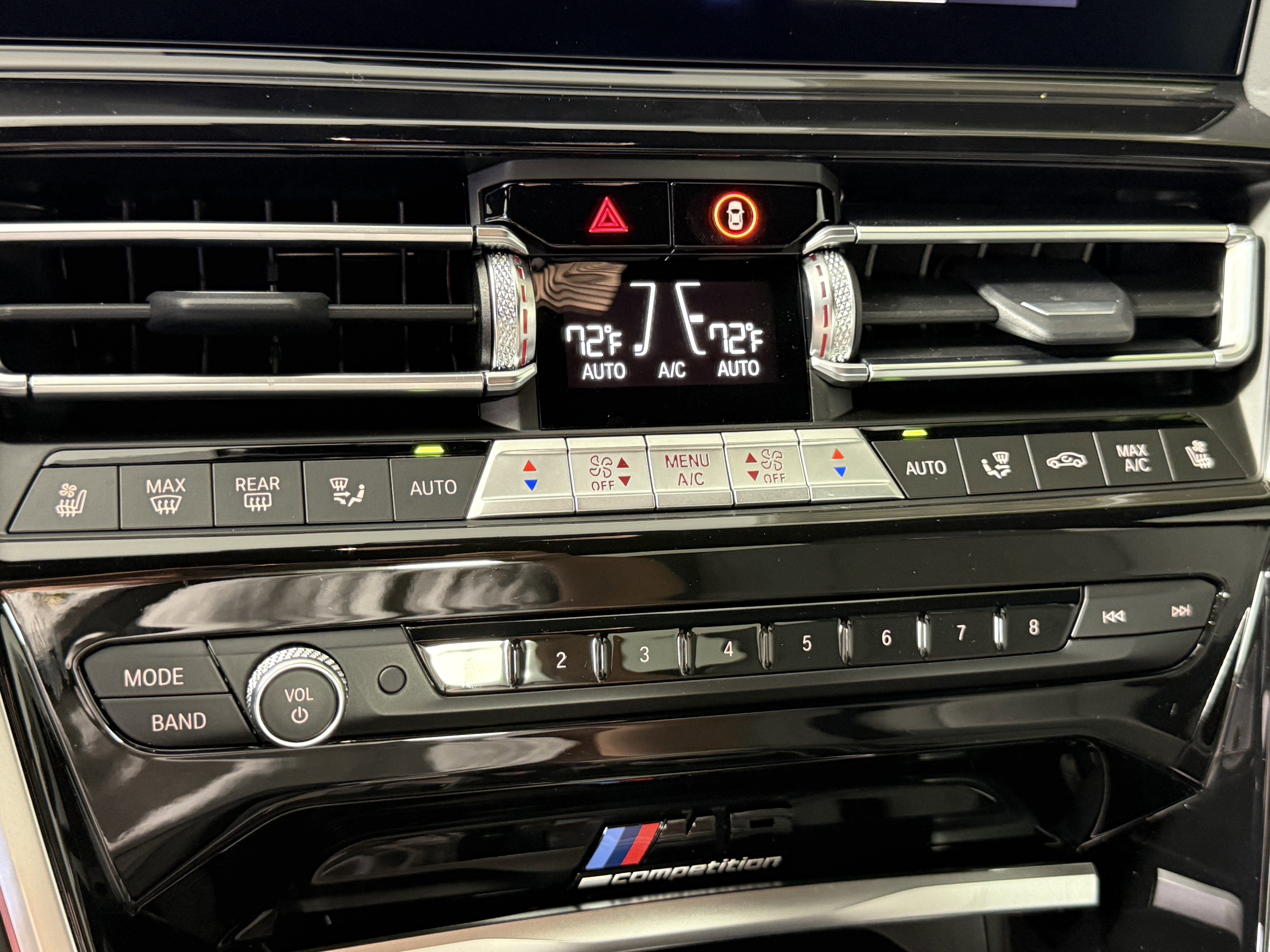 Used 2022 BMW M8 Competition image 21