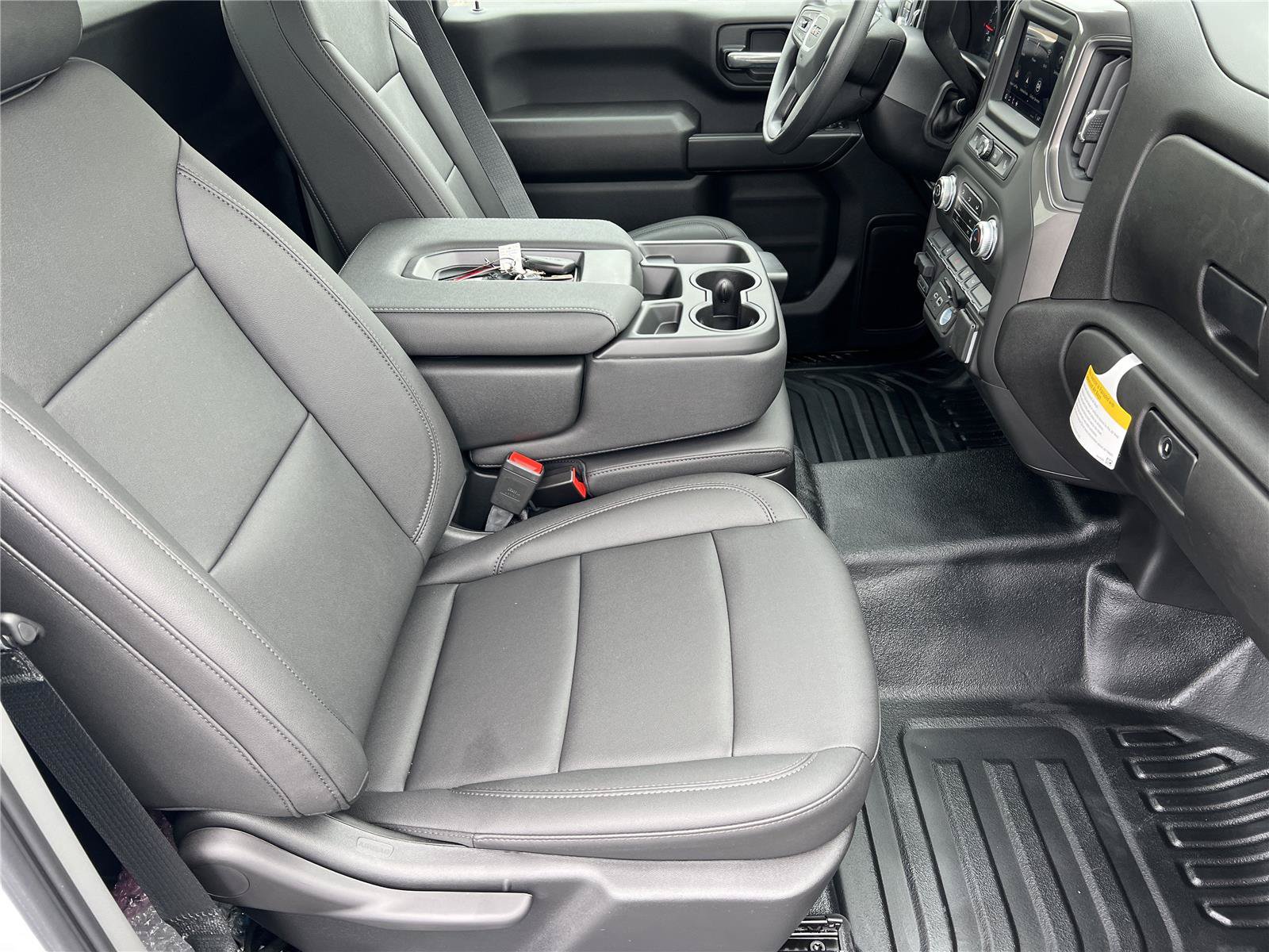 New 2025 GMC Sierra 2500 Pro w/ Convenience Package RWD image 13
