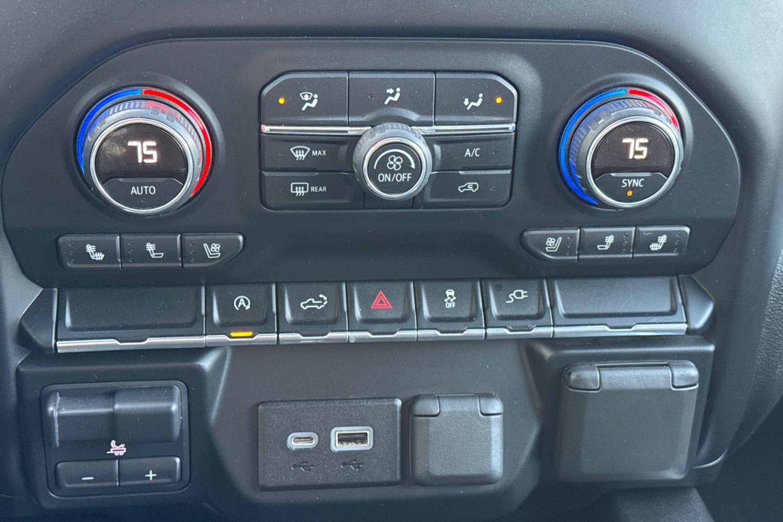 Used 2019 Chevrolet Silverado 1500 LTZ w/ LTZ Convenience Package image 20