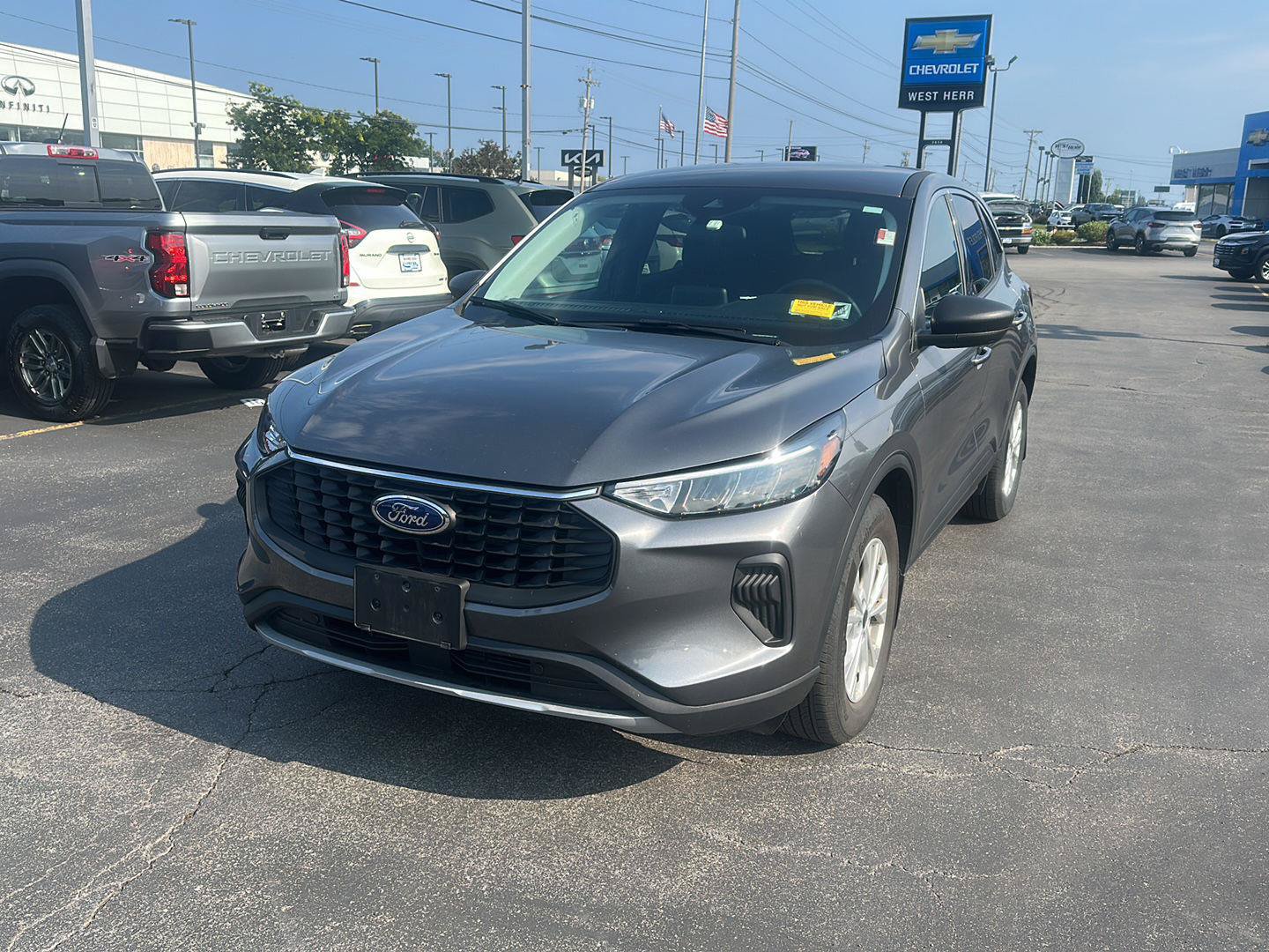 Used 2023 Ford Escape Active AWD/4WD image 5