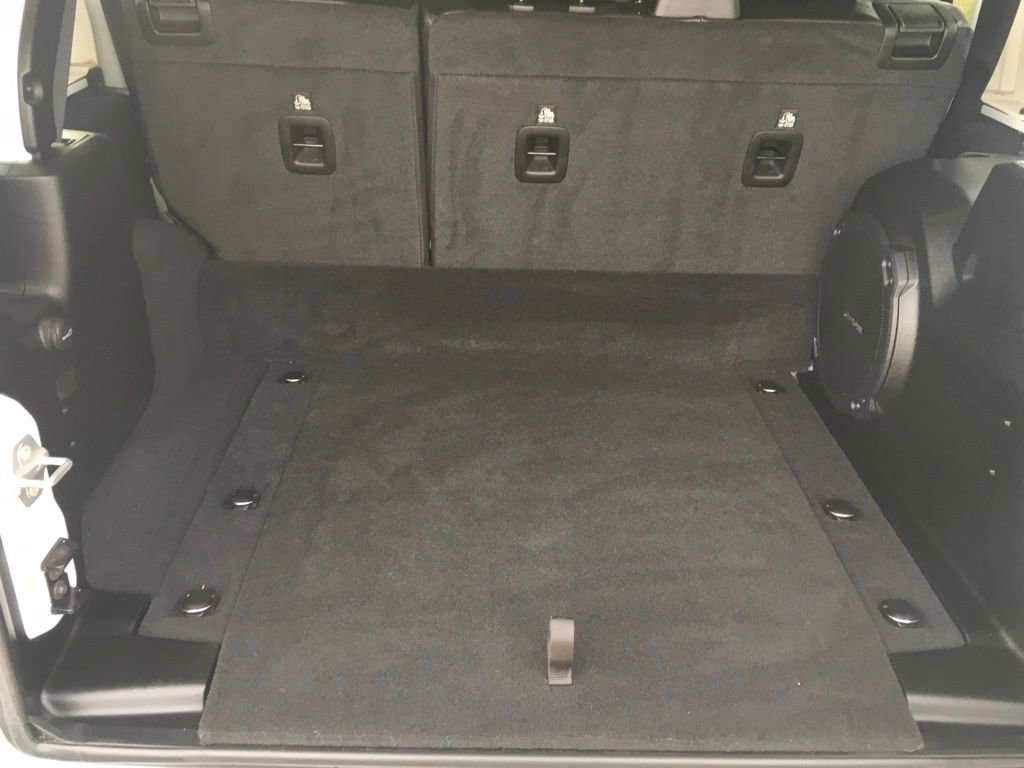 Used 2022 Jeep Wrangler Unlimited Rubicon 4xe w/ Cold Weather Group image 28