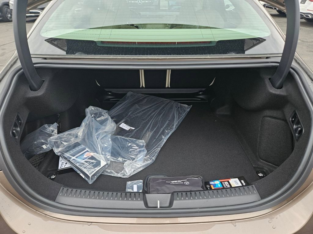 New 2026 Mercedes-Benz E 350 4MATIC Sedan image 28