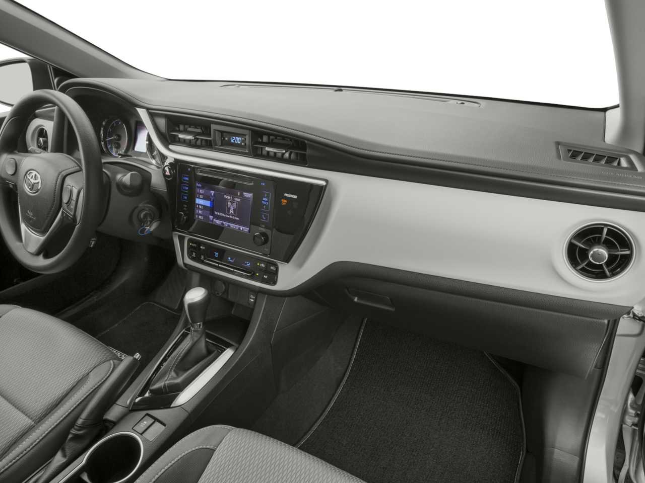 Used 2017 Toyota Corolla LE w/ Carpet Mat Package (TMS) FWD image 16