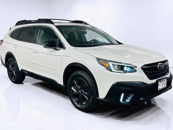 Used 2020 Subaru Outback Onyx Edition XT AWD/4WD image 2