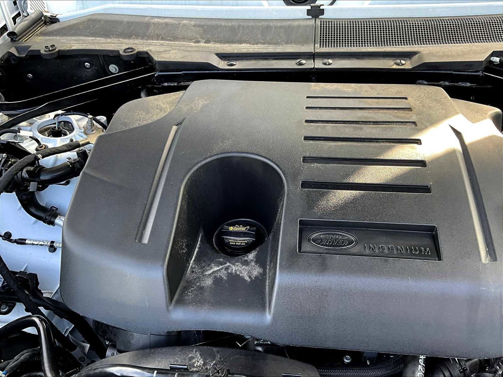 Used 2024 Land Rover Defender 90 X-Dynamic SE image 33