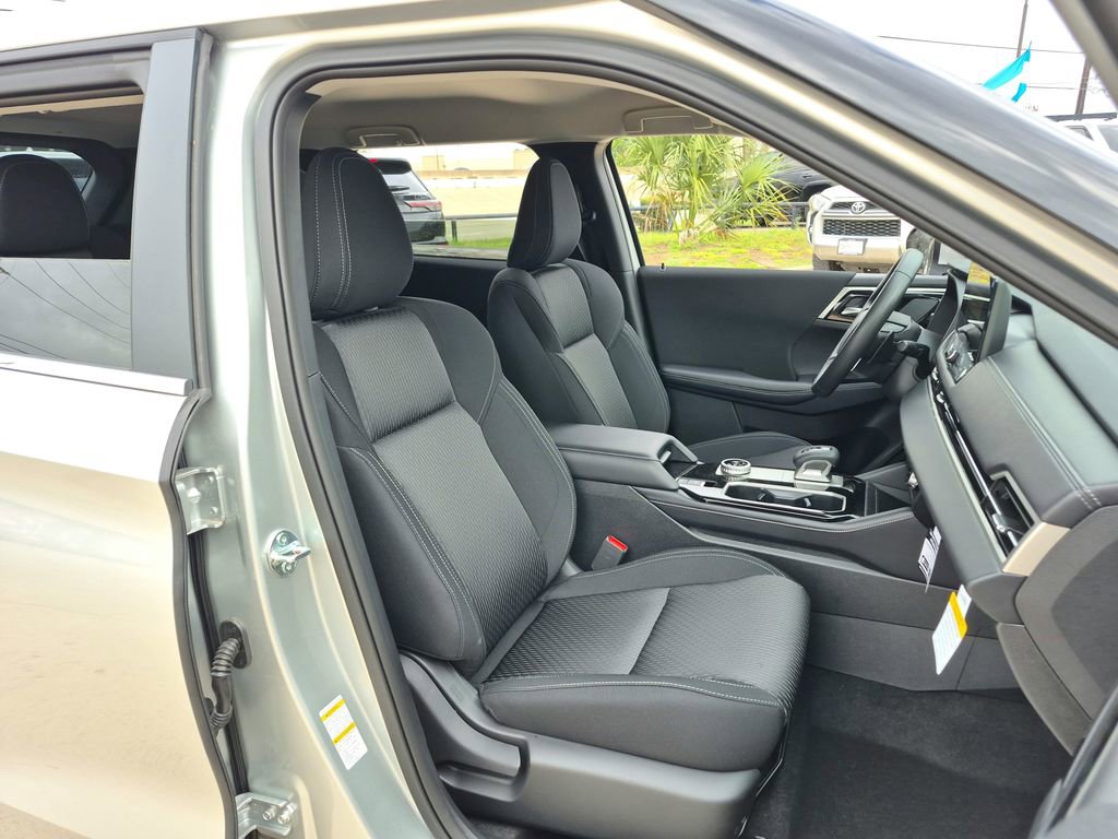 New 2026 Mitsubishi Outlander ES image 23