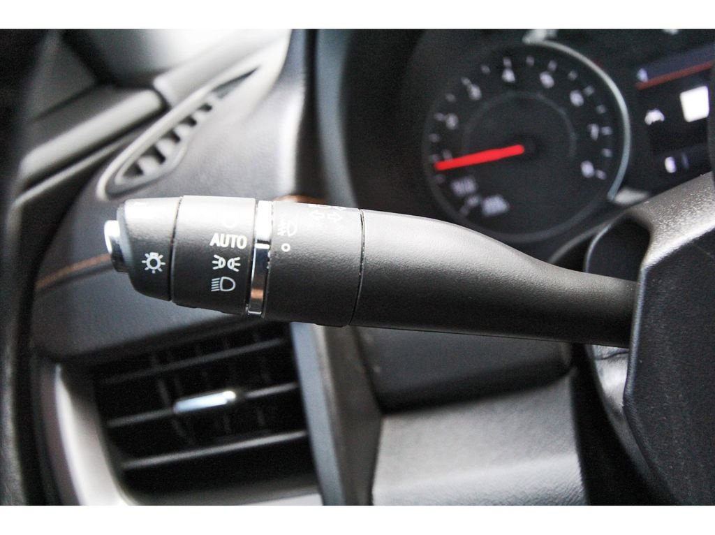 Used 2024 GMC Terrain AT4 w/ Infotainment Package II AWD/4WD image 17