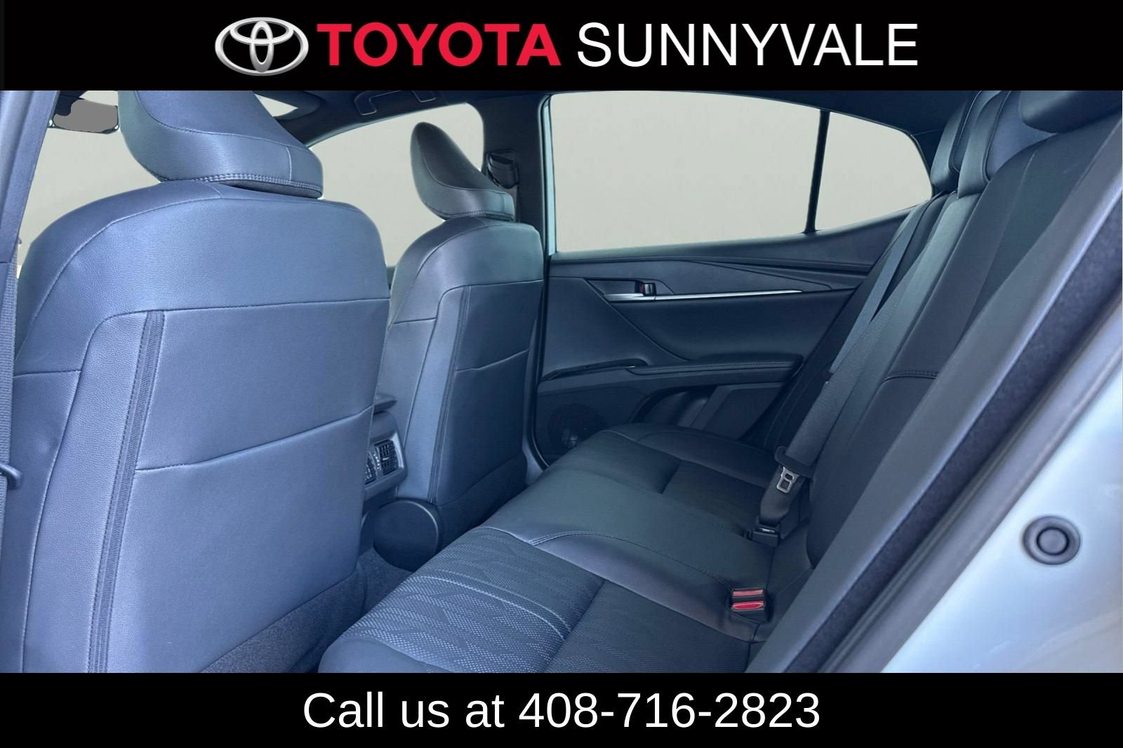 Used 2026 Toyota Camry XSE FWD image 5