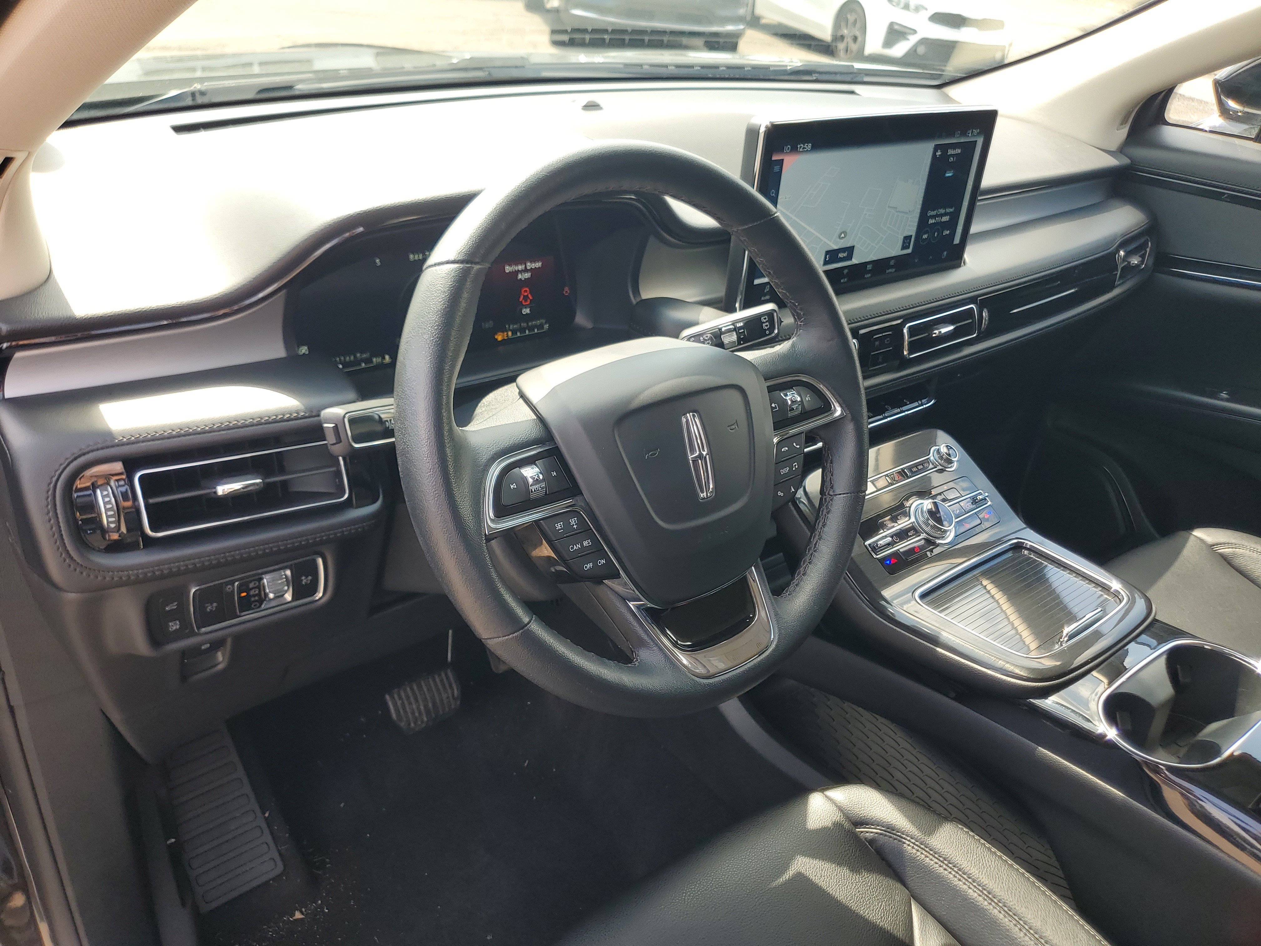 Certified 2023 Lincoln Nautilus AWD w/ Premium Package image 13
