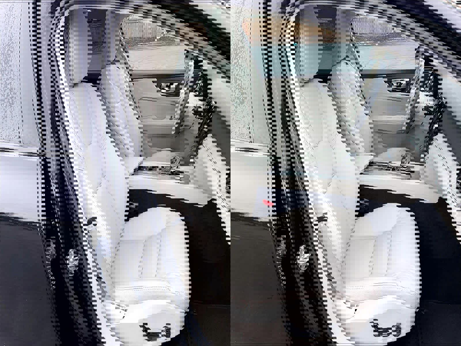 Used 2025 Volvo V60 B5 Cross Country Plus image 10