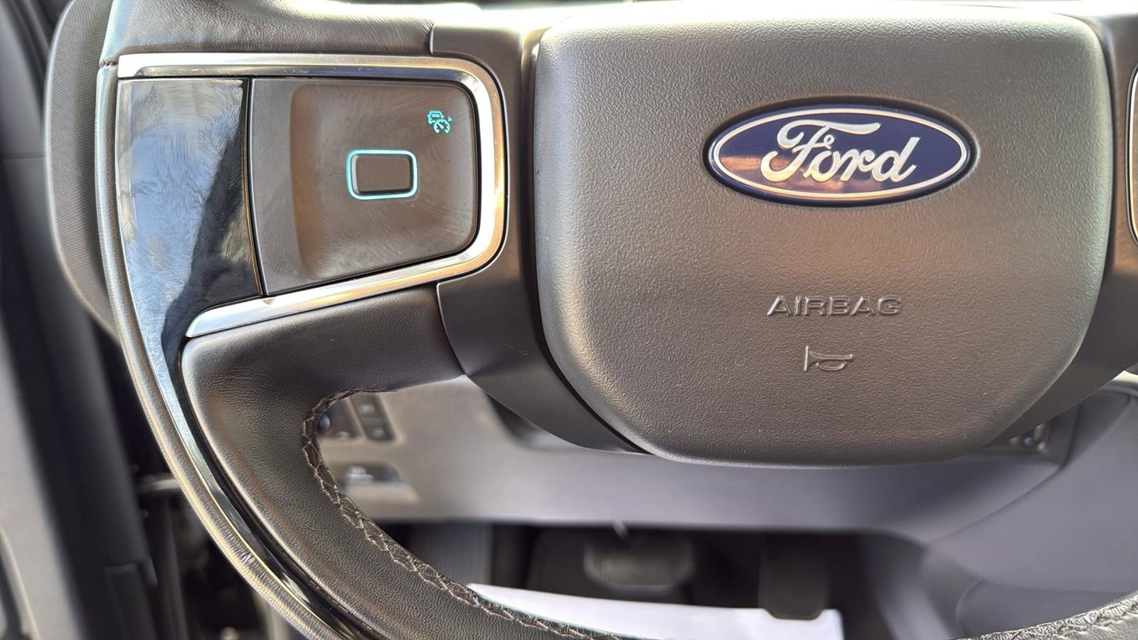 Certified 2025 Ford Expedition Max Platinum AWD/4WD image 17