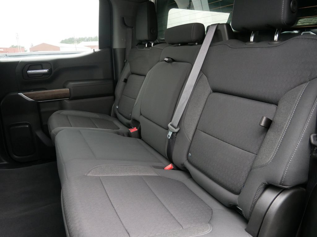 Used 2022 Chevrolet Silverado 1500 RST AWD/4WD image 16