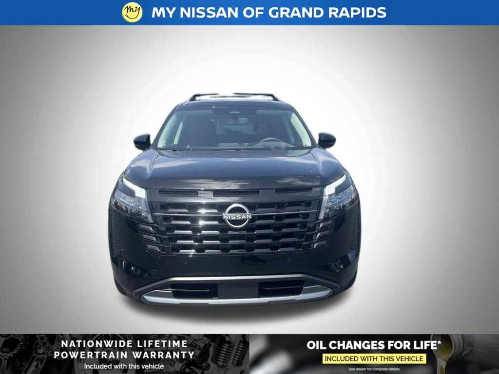 New 2026 Nissan Pathfinder Platinum w/ Cargo Package AWD/4WD image 9