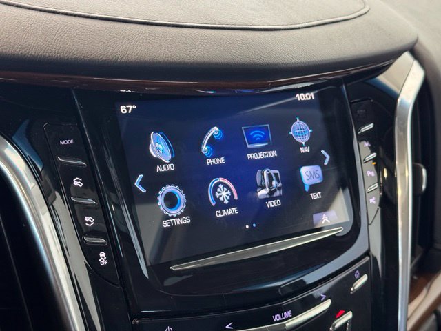 Used 2019 Cadillac Escalade Premium Luxury AWD/4WD image 2
