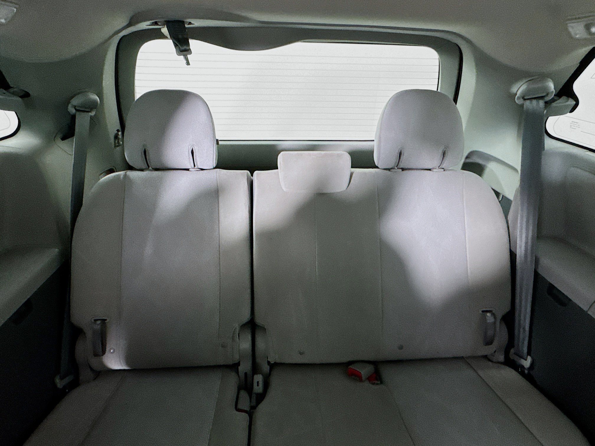 Certified 2020 Toyota Sienna L FWD image 26