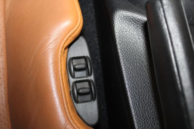 Used 2006 Nissan 350Z Touring w/ (N93) Cargo Convenience Pkg RWD image 33