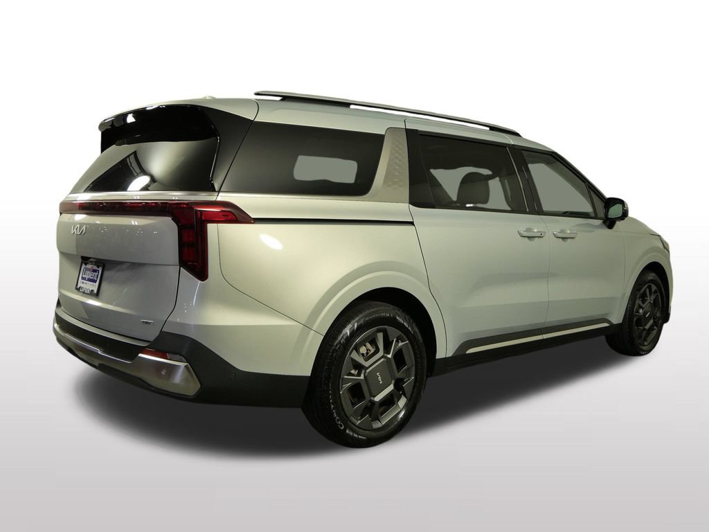 Used 2026 Kia Carnival SX FWD image 11