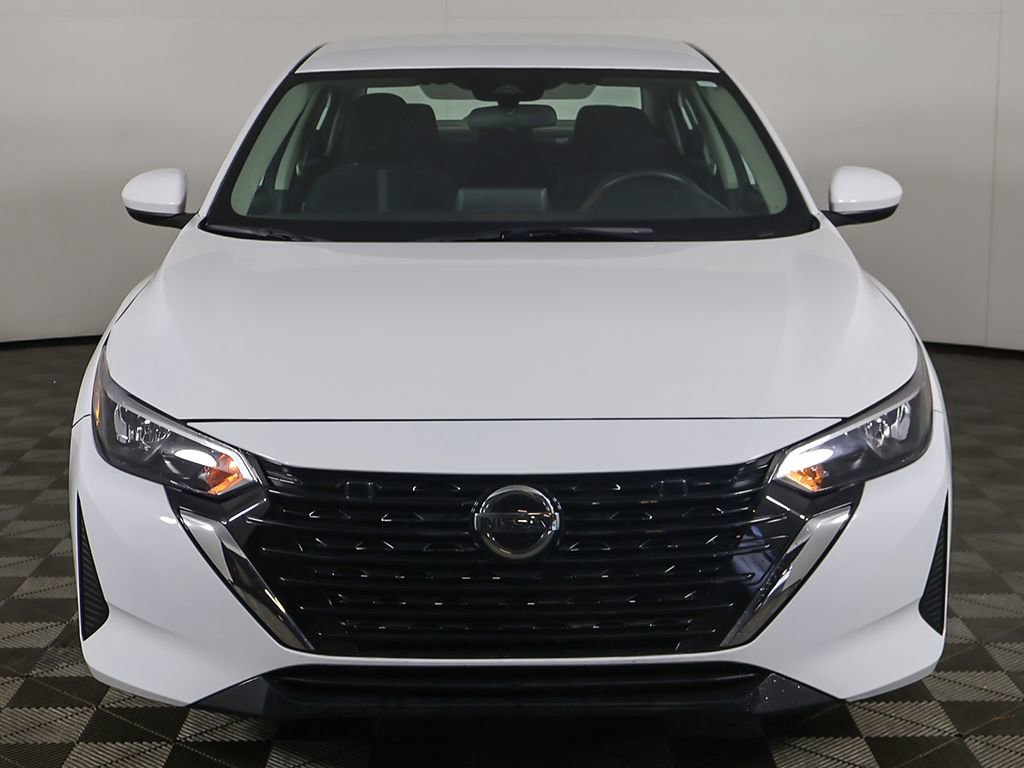 Used 2024 Nissan Sentra SV image 9