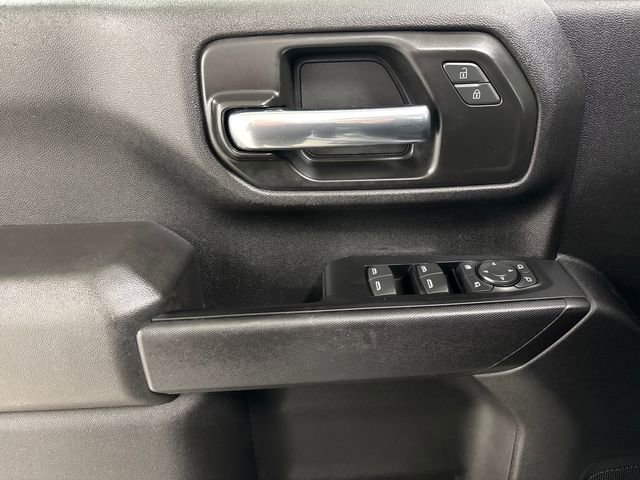 Used 2024 Chevrolet Silverado 2500 Custom w/ Custom Value Package image 11