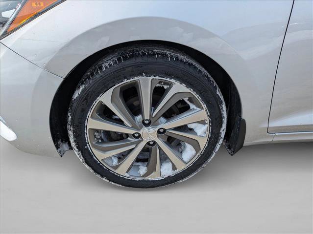 Used 2018 Hyundai Accent Limited image 23