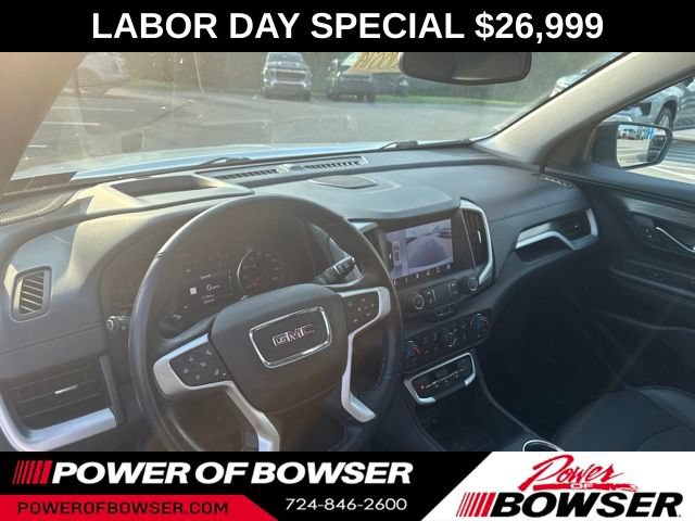 Used 2024 GMC Terrain SLT w/ Infotainment Package II AWD/4WD video 3