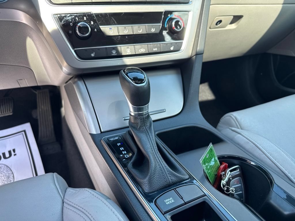 Used 2017 Hyundai Sonata Sport w/ Value Edition Package 02 FWD image 29