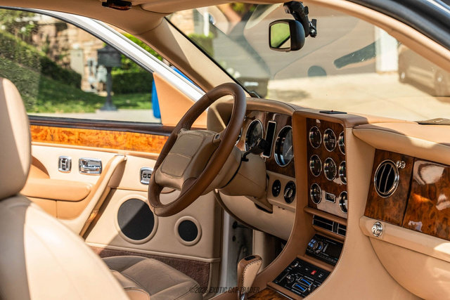 Used 1997 Bentley Continental T image 22