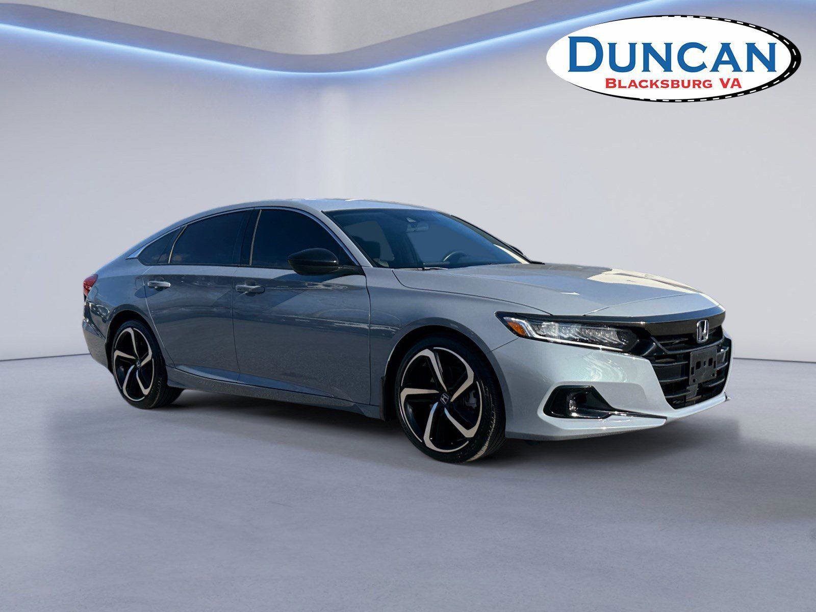 Used 2022 Honda Accord Sport image 1