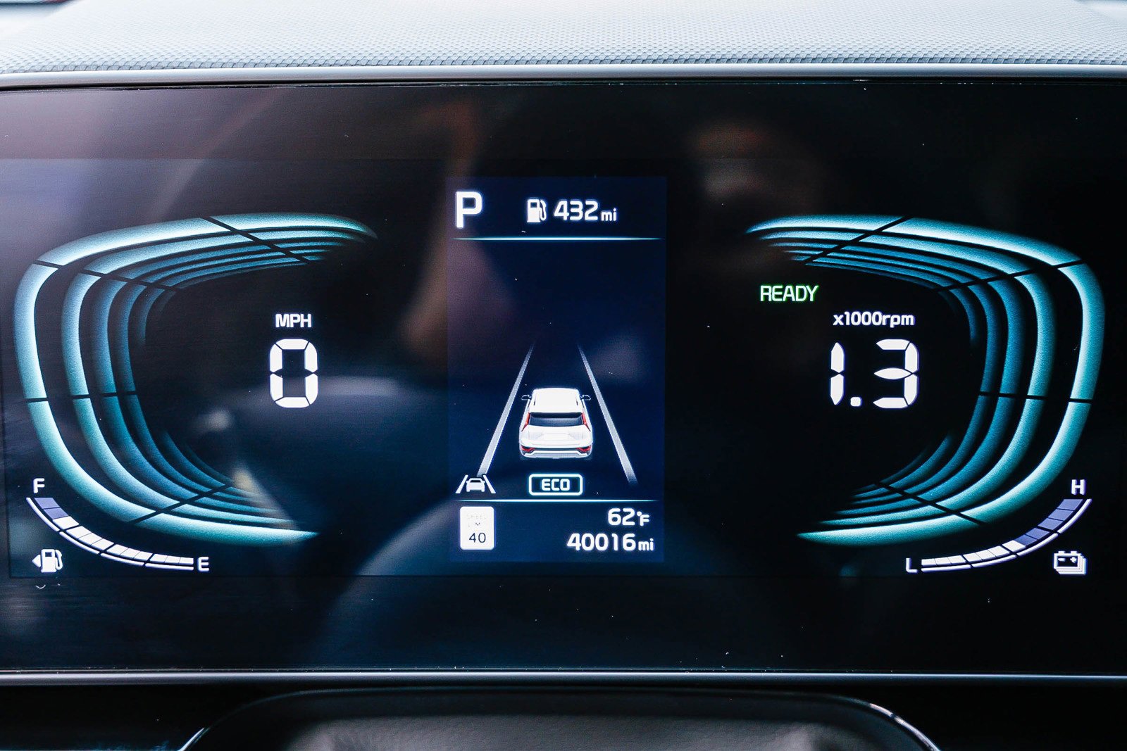 Used 2023 Kia Niro EX image 23