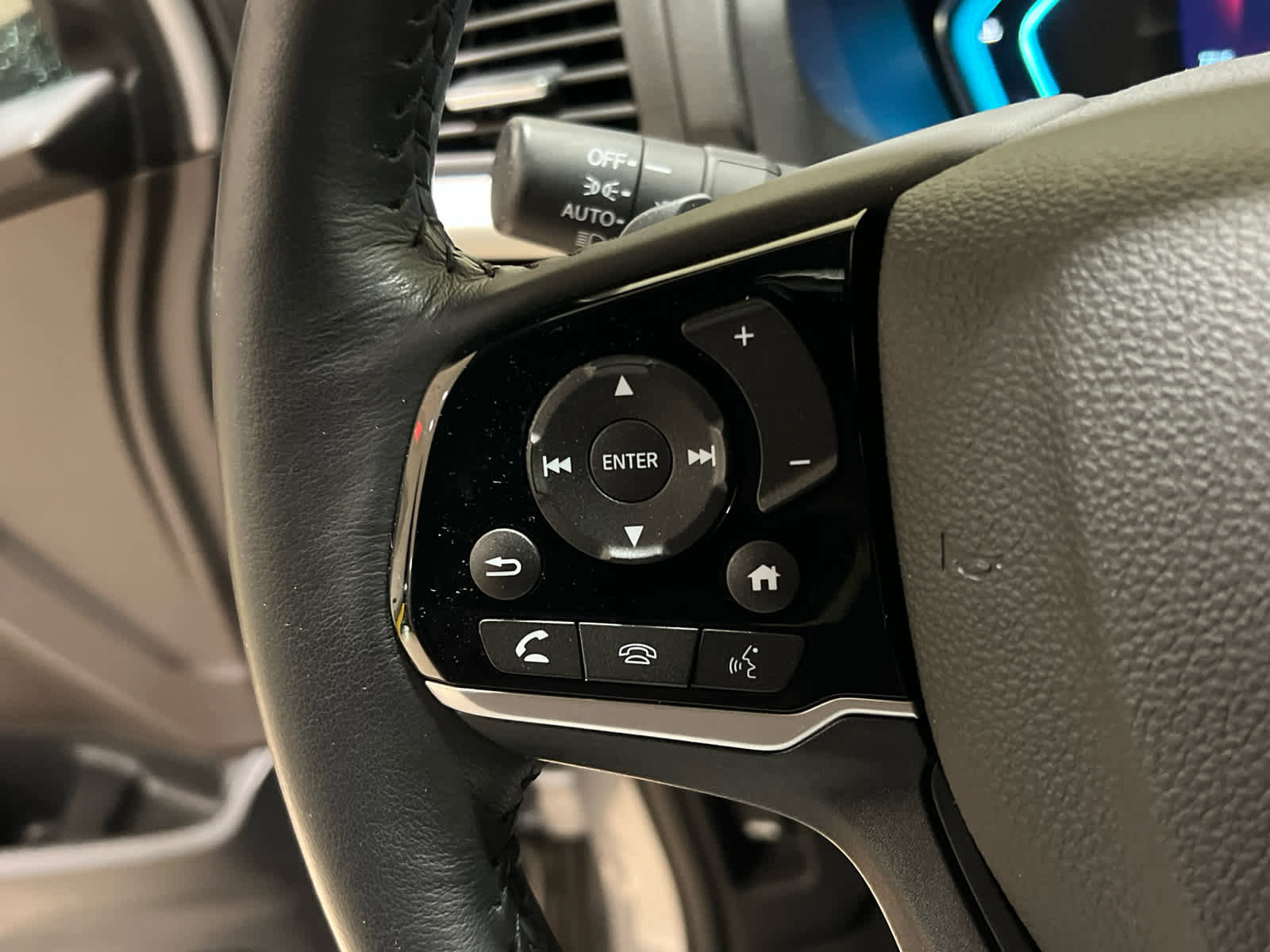 Used 2018 Honda Odyssey EX-L image 26