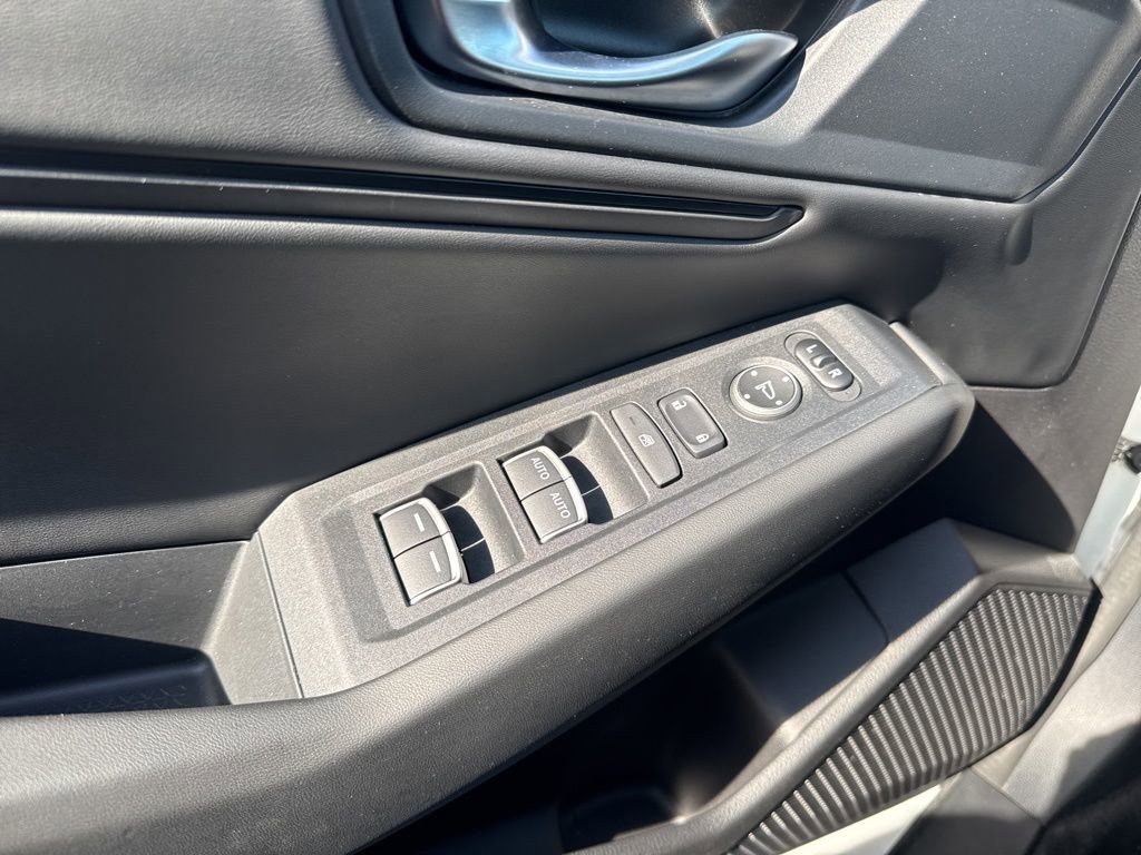 Certified 2023 Honda Accord EX image 23