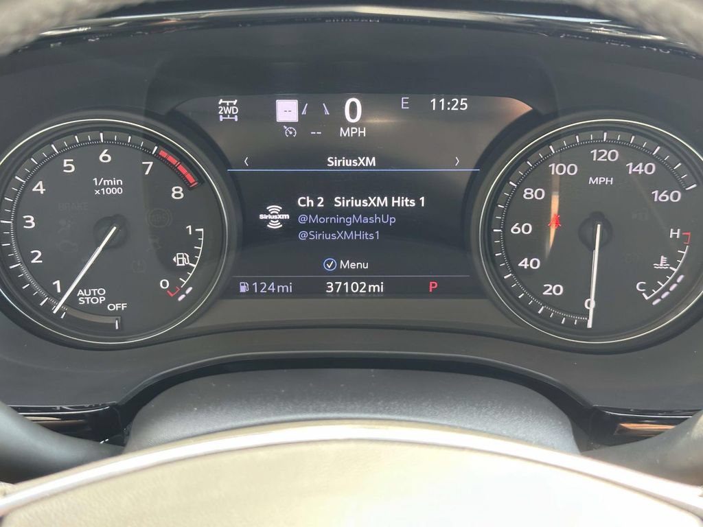 Used 2023 Cadillac XT5 Premium Luxury w/ Technology Package AWD/4WD image 19
