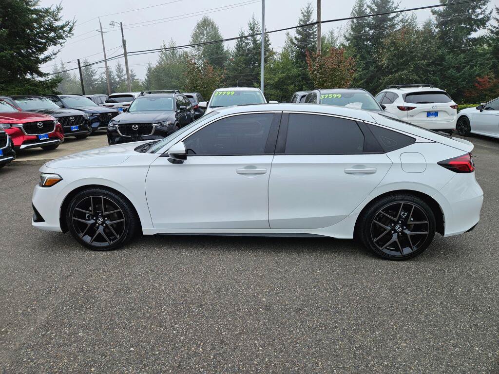 Used 2023 Honda Civic Sport Touring image 2