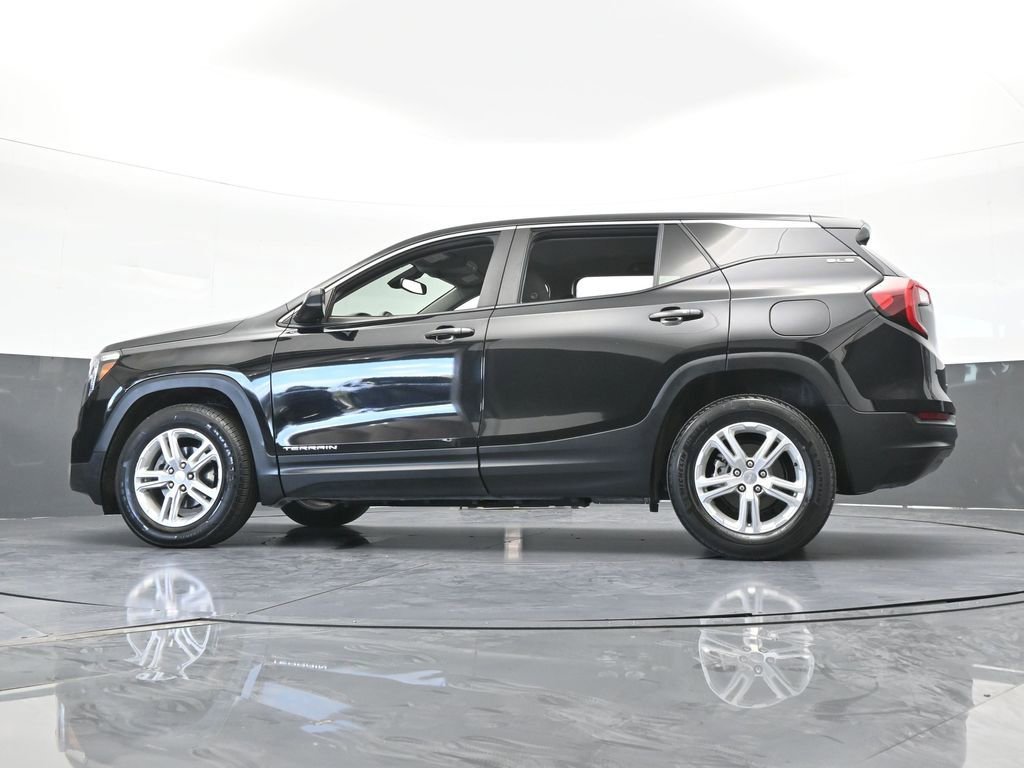 Used 2023 GMC Terrain SLE image 53