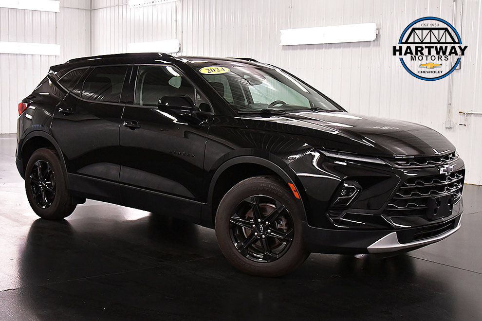 Used 2024 Chevrolet Blazer LT w/ Convenience Package AWD/4WD image 1
