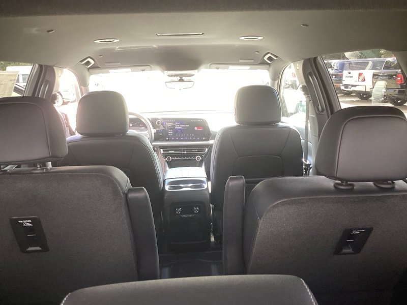 New 2026 Chevrolet Traverse LT w/ Driver Confidence Package image 12