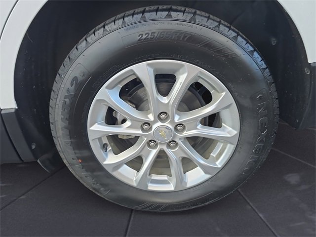 Used 2021 Chevrolet Equinox LS w/ LS Convenience Package image 14