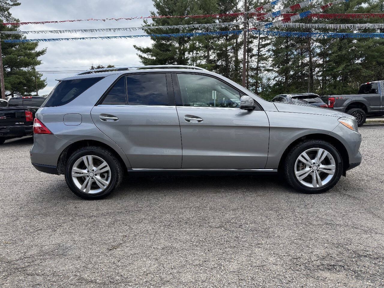 Used 2014 Mercedes-Benz ML 350 BlueTEC 4MATIC image 4
