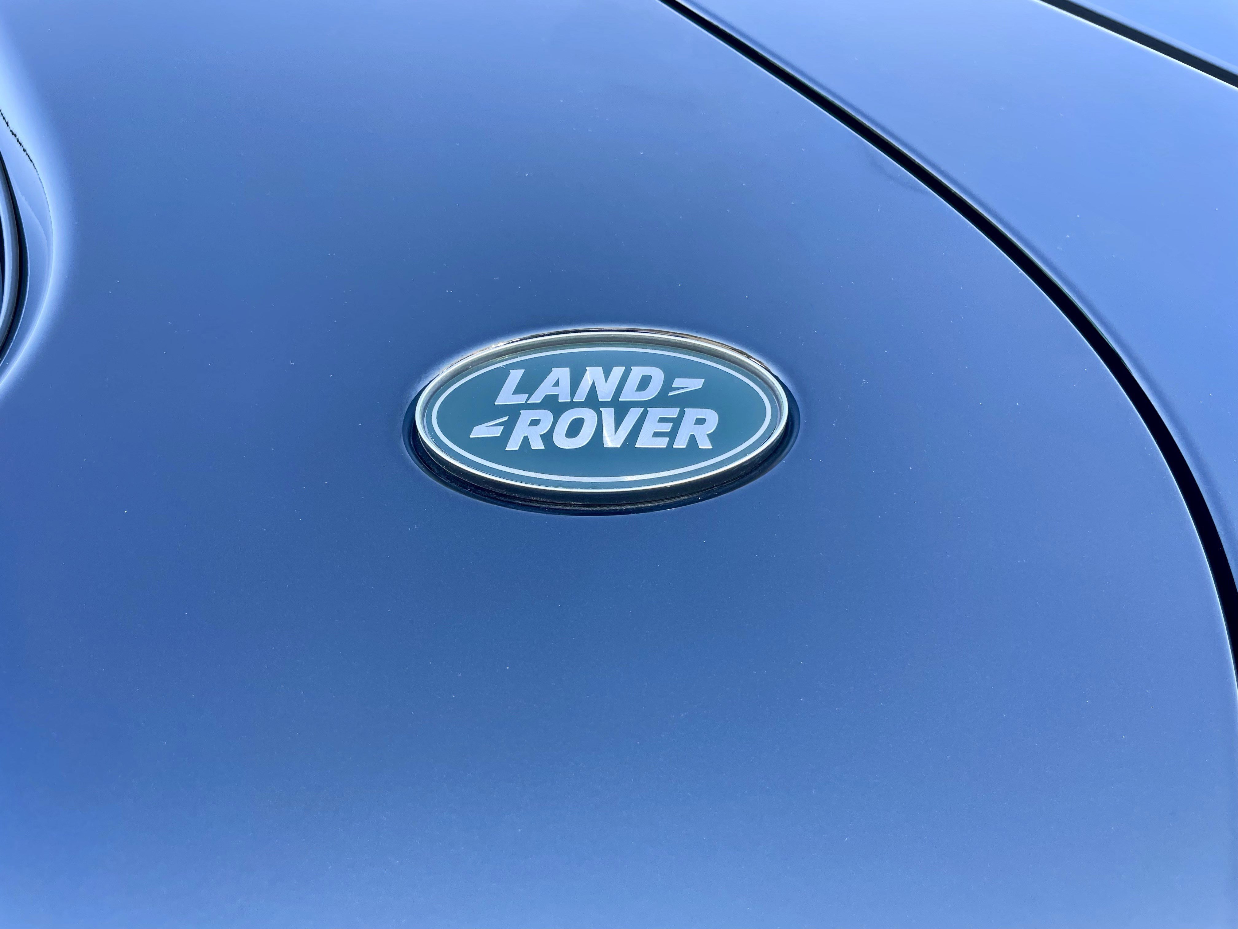 Certified 2024 Land Rover Discovery S AWD/4WD image 34