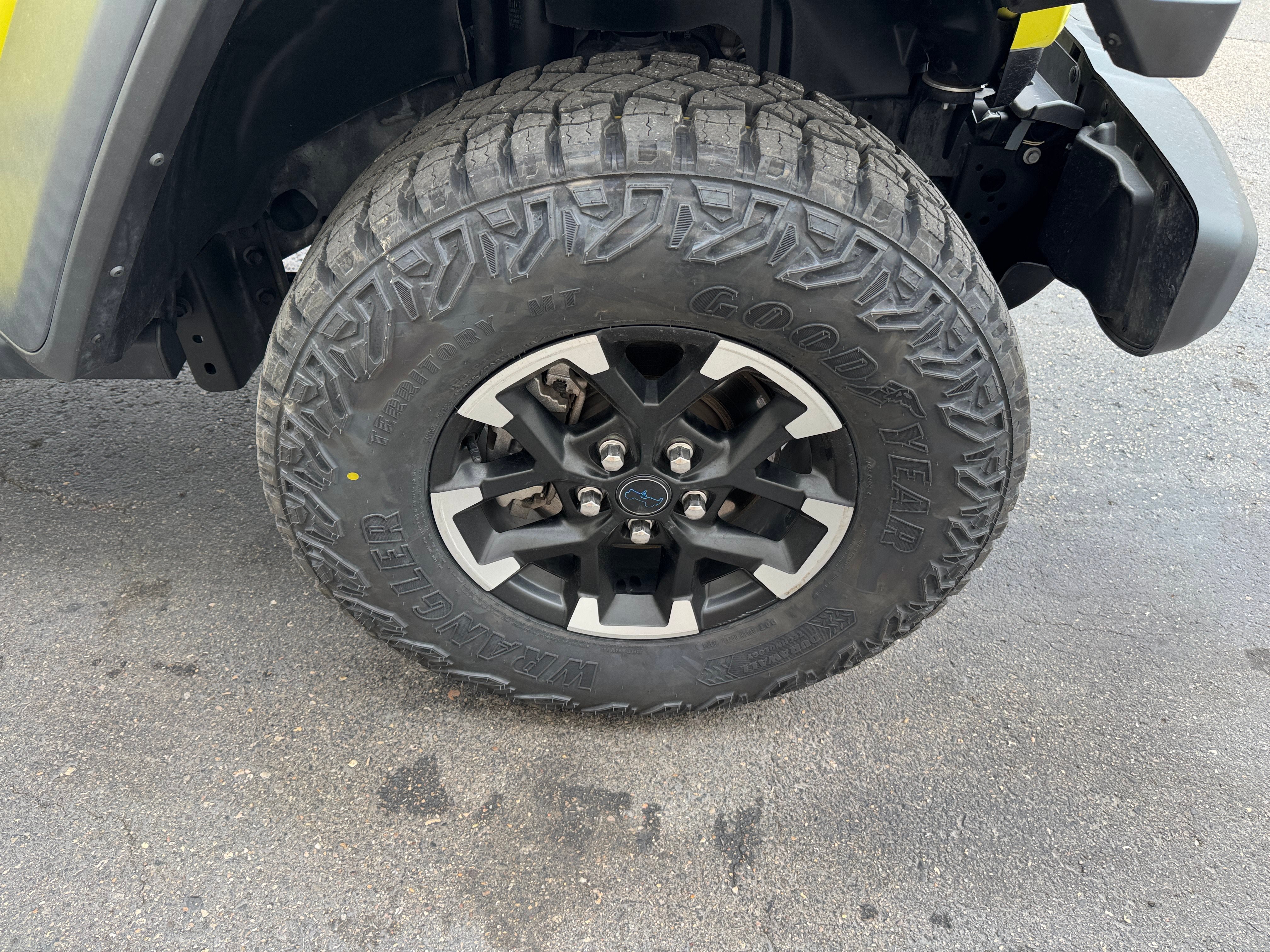 Used 2024 Jeep Wrangler Unlimited Rubicon 4xe AWD/4WD image 36