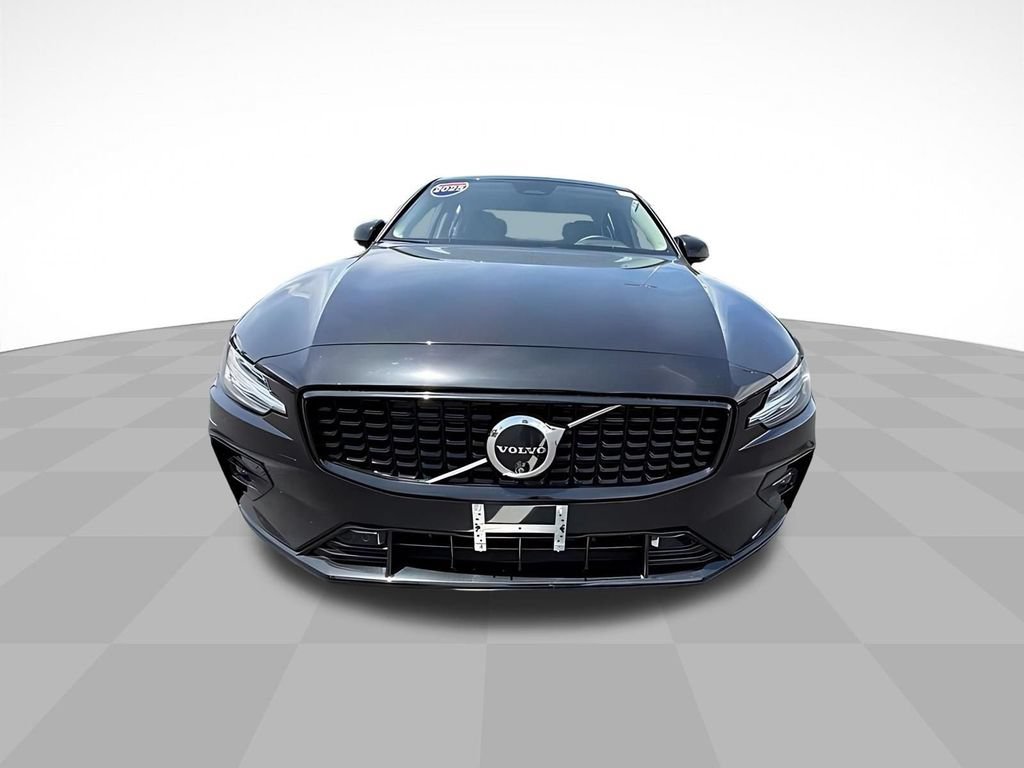 Used 2025 Volvo S60 B5 Plus AWD/4WD image 31