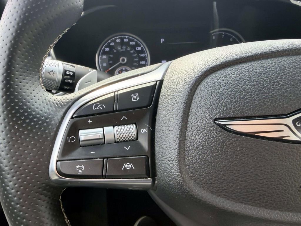 Certified 2025 Genesis G70 2.5T image 26