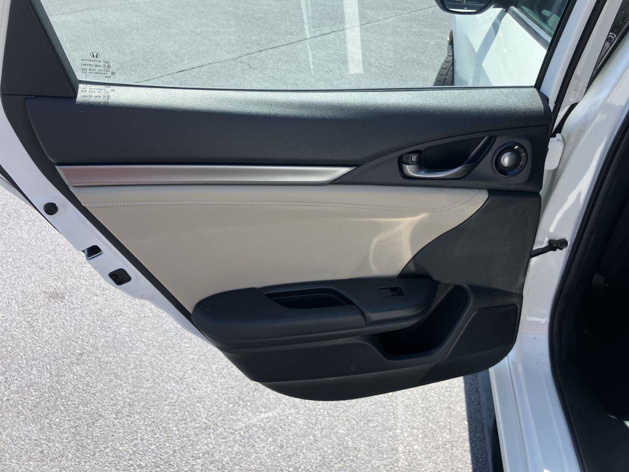 Used 2017 Honda Civic Sport Touring image 23