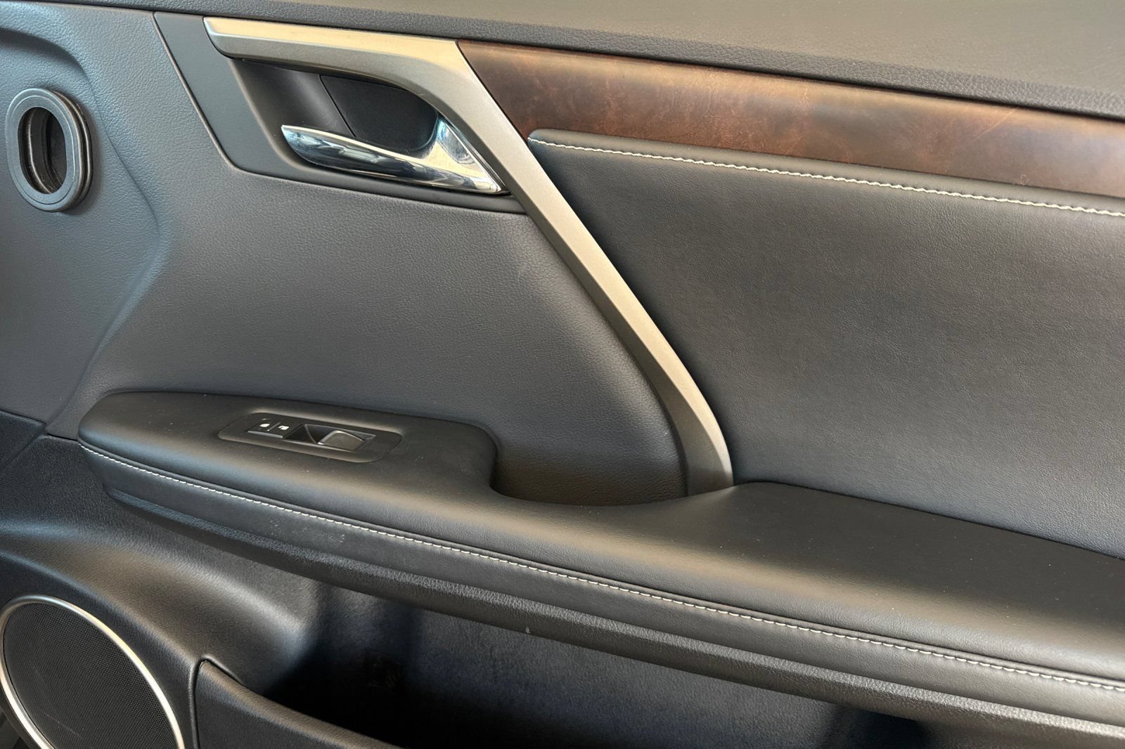 Used 2022 Lexus RX 350 FWD w/ Premium Package image 19