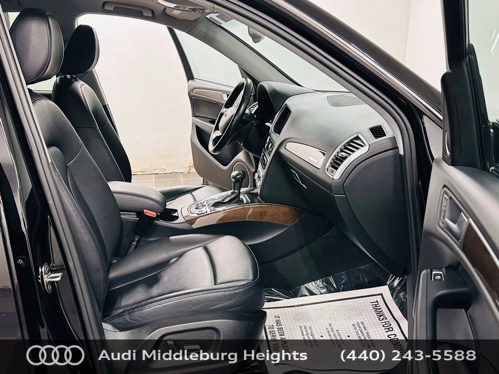 Used 2016 Audi Q5 2.0T Premium Plus w/ Technology Package AWD/4WD image 9
