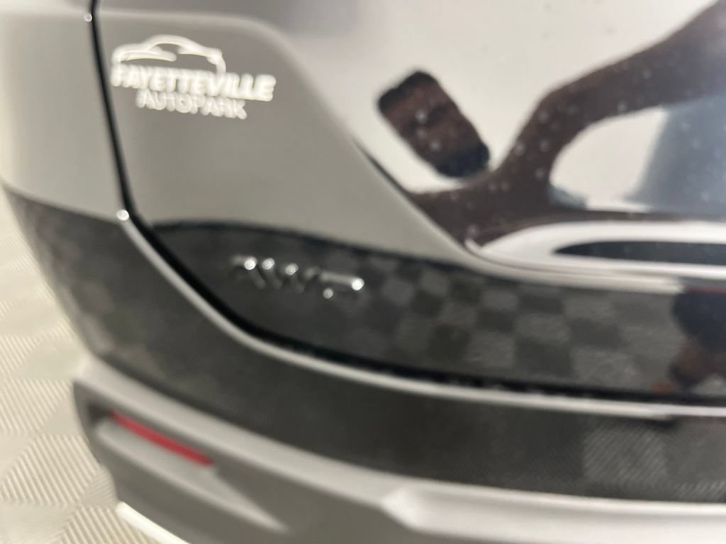 Certified 2025 Honda Pilot Sport image 17